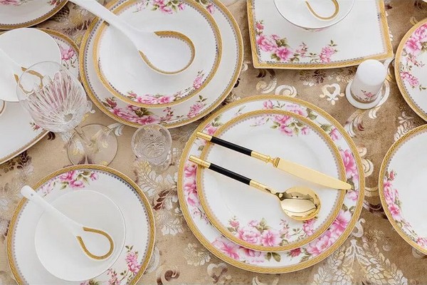 Servis za Ručavanje od porcelana
